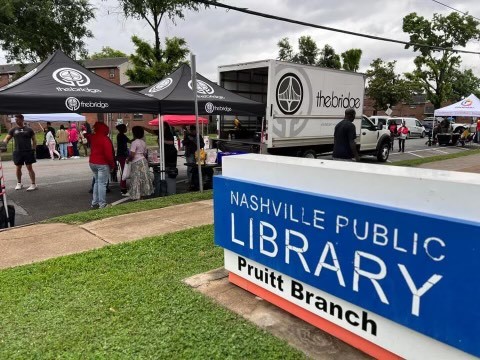 NashvilleMDHA's tweet photo. Despite the rain, our community partners showed up in full force for residents of #MDHA's Napier Place and Sudekum Apartments at #ComingTogetherDay last weekend! More than 40 local businesses, organizations and nonprofits connected residents to resources to help meet their needs. https://t.co/tDIUHt1KgD