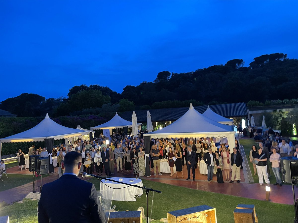 rudi_dKas's tweet photo. Avui al sopar del @EICGirona  #EICGI. Llarga vida als estudis i a una carrera de ajuda a la competitvitat de les empreses… de Girona i d’arreu! https://t.co/0xWV6Qv1Rc