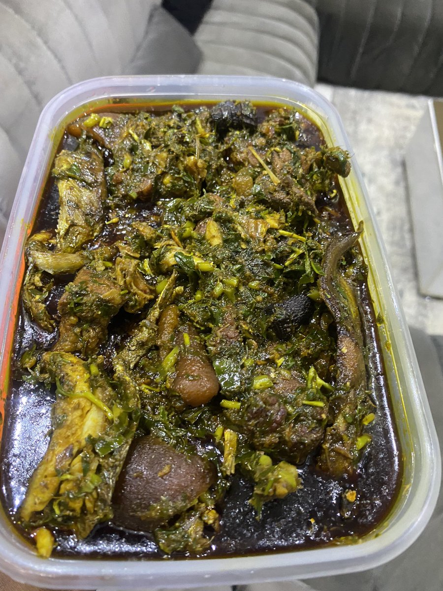 Soyi_Hadassah's tweet photo. Happy weekend guys, please if this crosses your timeline, kindly support me by reposting for me.

I sell really goooood and tasty afang soup in Abuja, kindly buy from me and buy for someone. 

Thank you🙏 https://t.co/9D448LEL5E