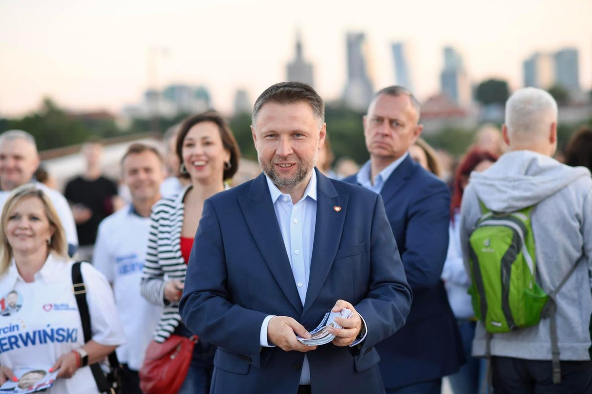 KrajewskaSylwia's tweet photo. Warszawa głosuje na .@MKierwinski. Po prostu.
#mkteam #IdźNaWybory #Warszawa https://t.co/TaBSxVhXpw