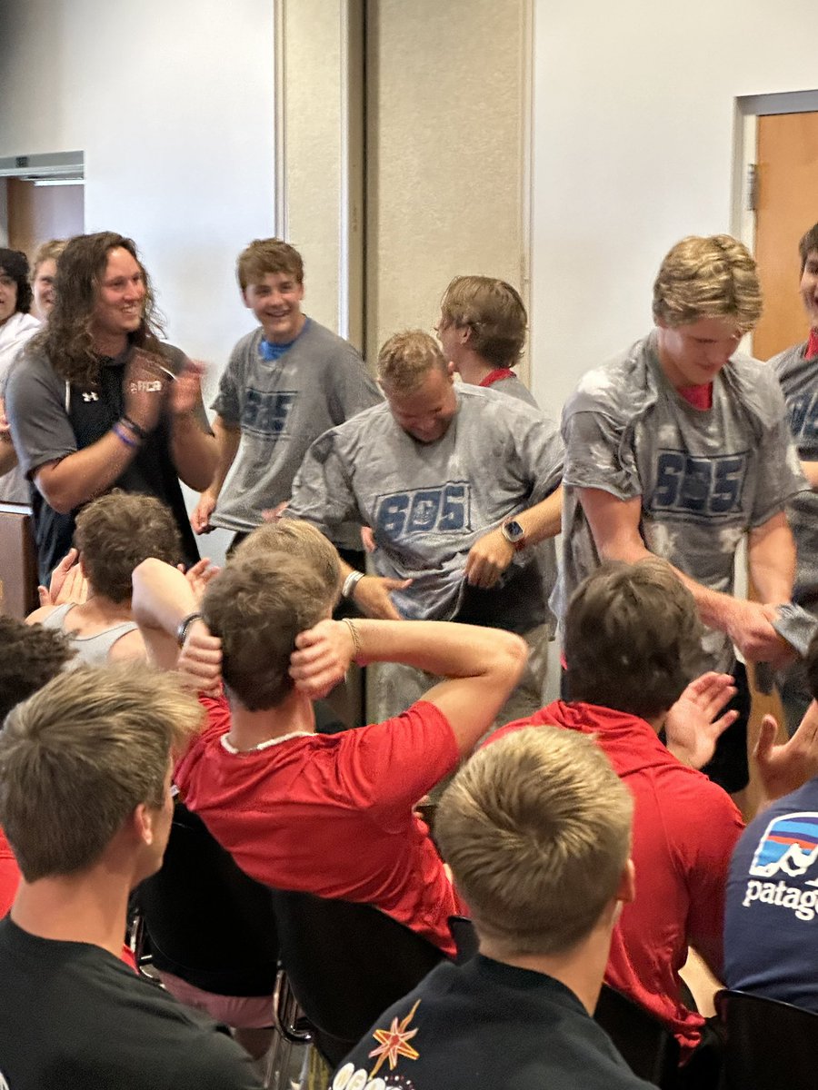 SouthDakotaFCA's tweet photo. Thanks to of the @sdfbca All-Star athletes and coaches for allowing us to share today. #605FCA https://t.co/FSc6oz2vnN