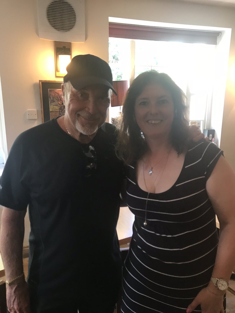 MichelleMum2's tweet photo. @RealSirTomJones Happy birthday you Legend looking forward to seeing you in Plymouth on Thursday https://t.co/zajNIlsyoD