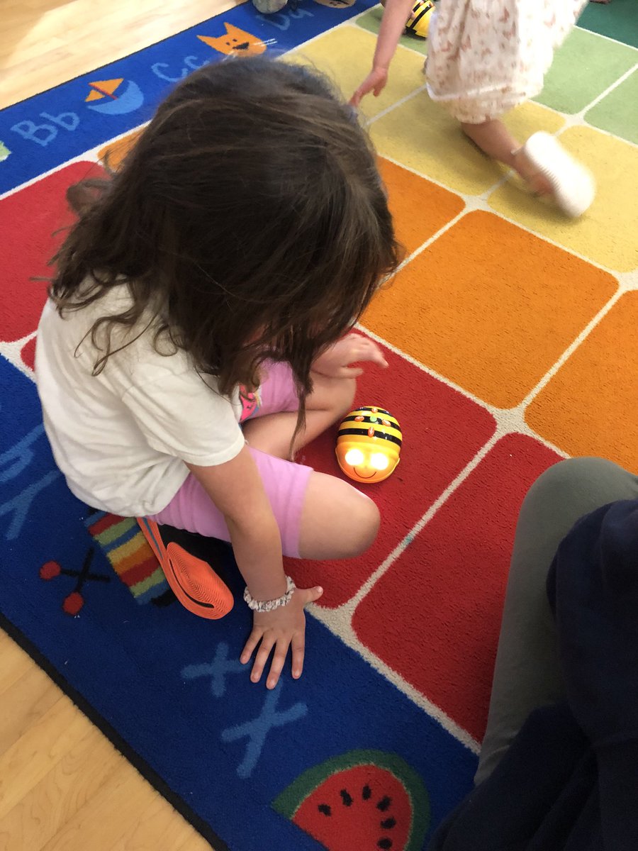 Ms. Sydoryshyn tweet media