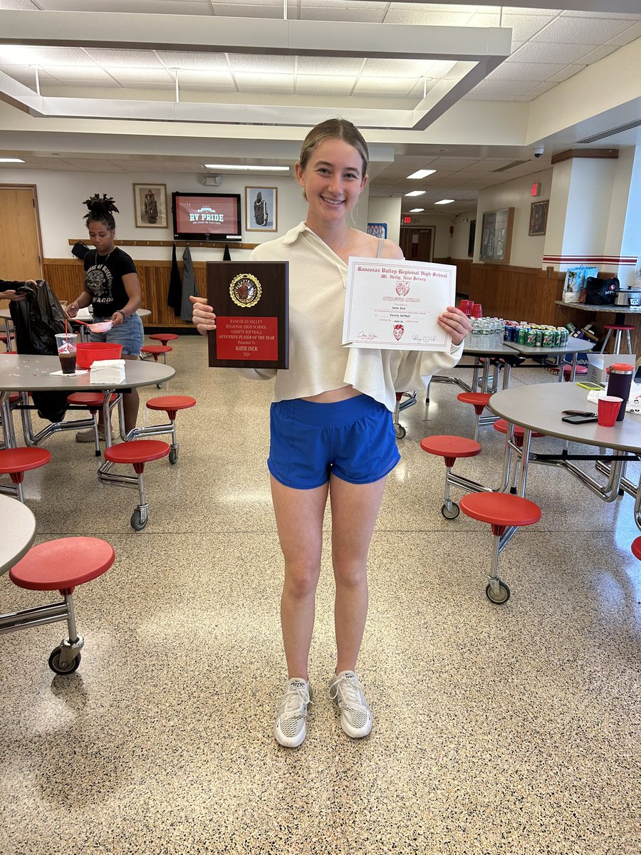 Katie Dick tweet media