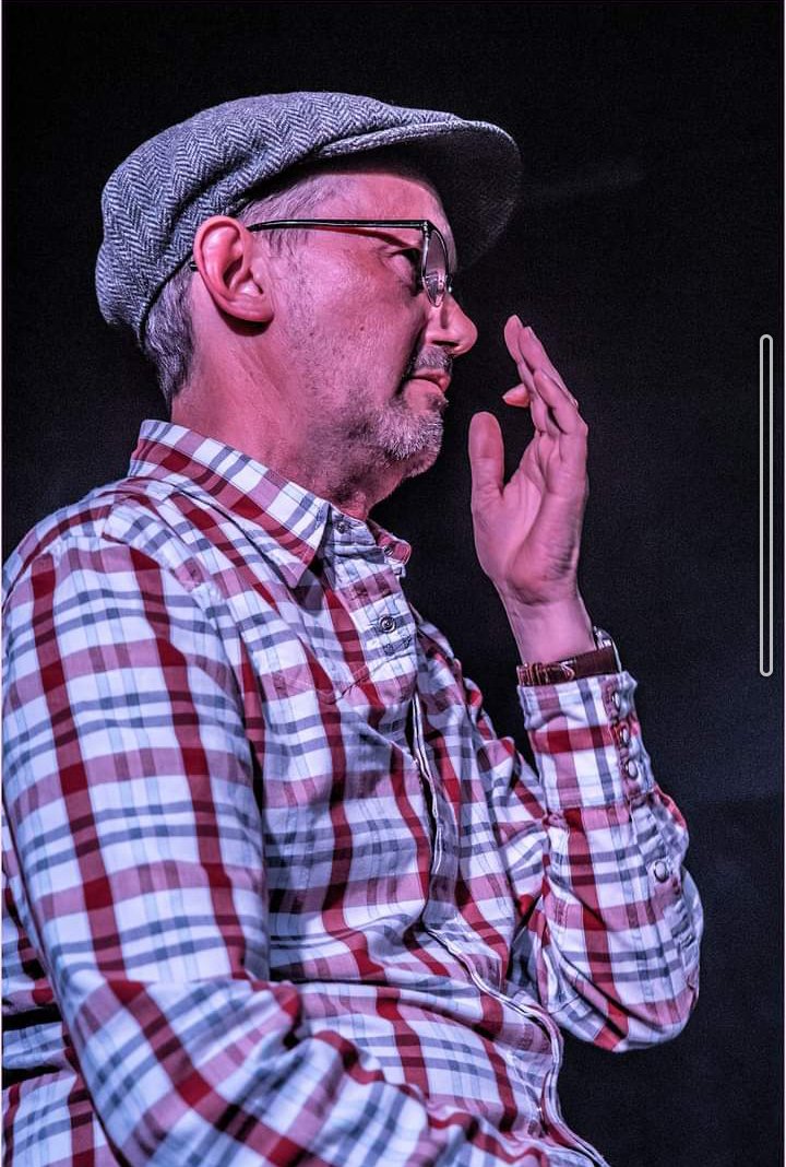So good to get back out and play with the mighty <a href="/_lucygrubb/">Lucy Grubb</a> and my lovely lil musical fam.
Great to test drive tracks for the forthcoming album on such a great audience .
I'm a very lucky chap xx
Pics : Gordon Woolcott