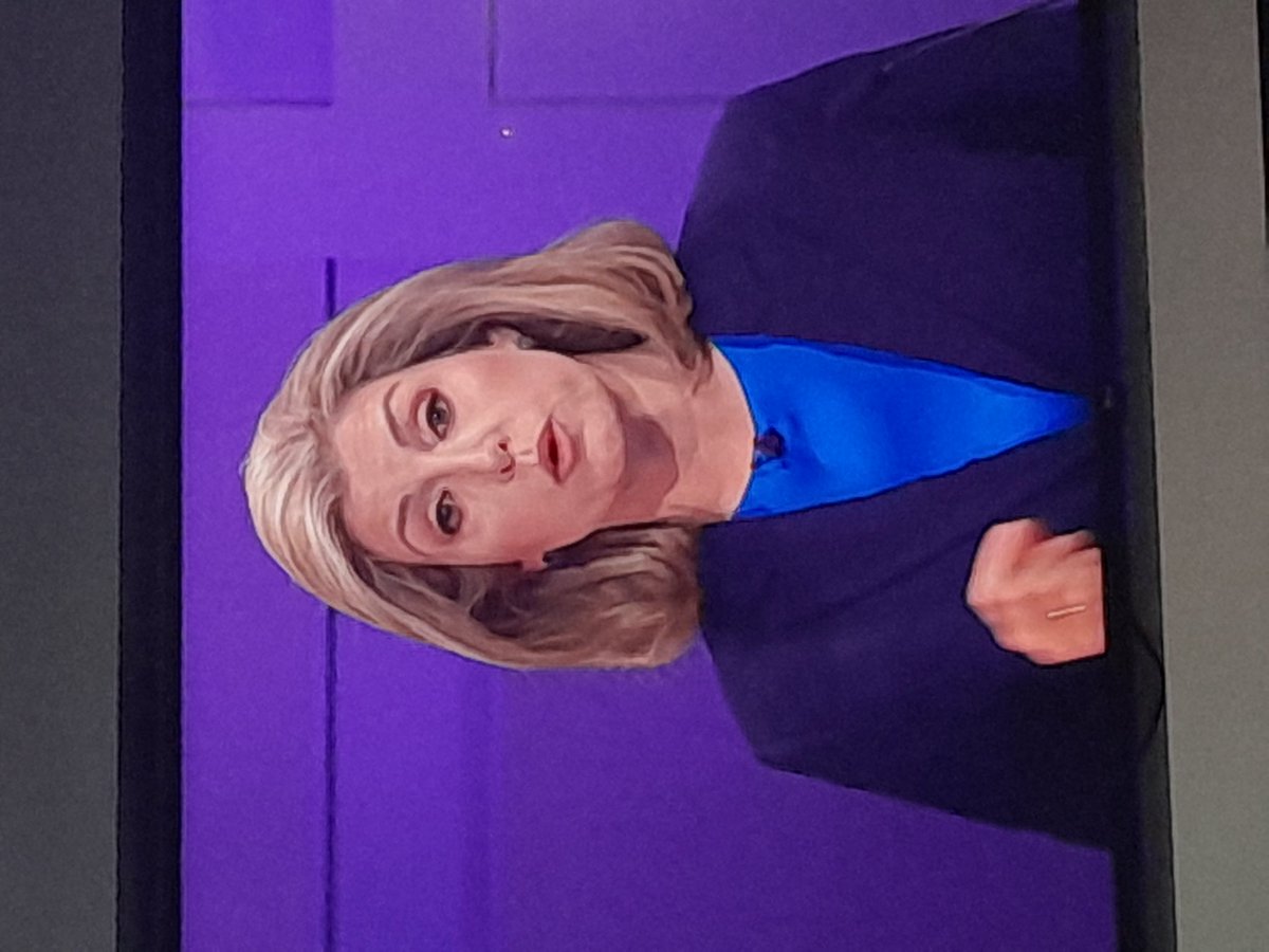 KatEli999's tweet photo. Politics aside..... Penny hands down wins the contest for THEE best blow dry I've ever seen 👌
#BBCdebate https://t.co/ocTwSbeVkA