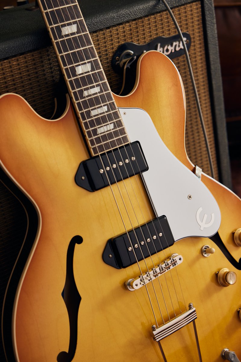 Epiphone's tweet image. The Casino, back in the USA!

• Made in the USA
• Gibson USA P-90 Dogear single-coil pickups
• Nitrocellulose Lacquer Finish

Explore the full USA Collection HERE: ow.ly/jGIc50RZ3Mg

#epiphone #casino  #usacollection #madeinusa #foreverystage