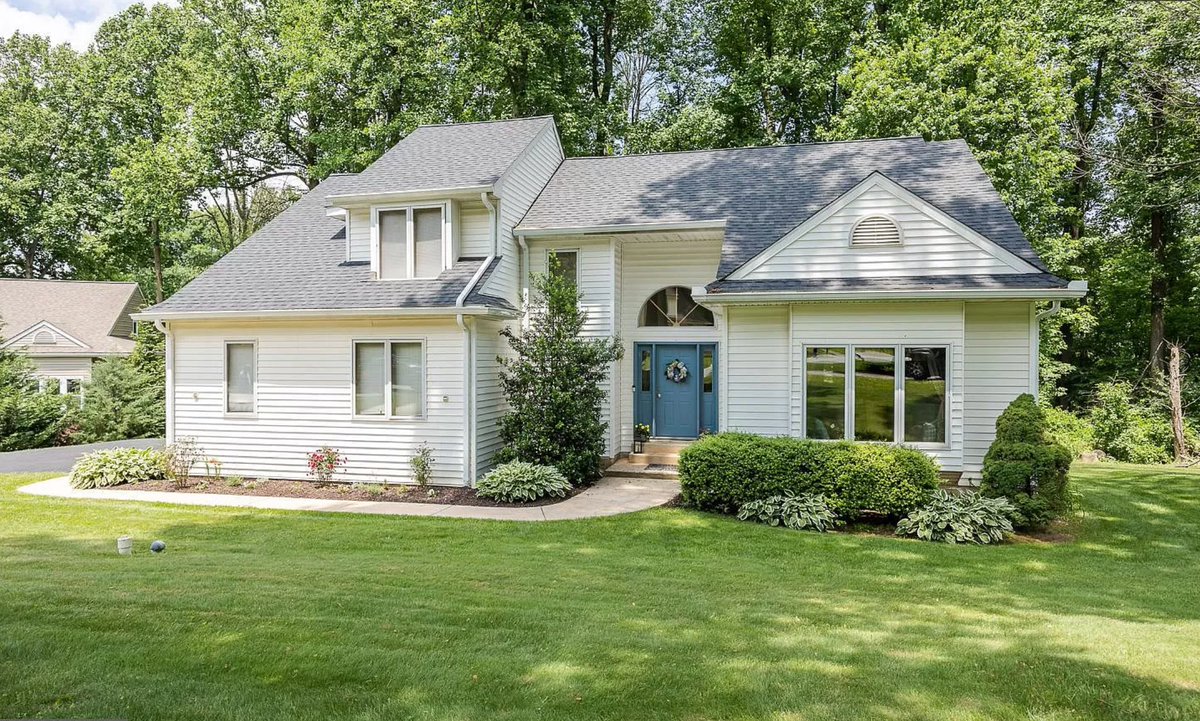 Here's one of our beautiful properties...

Go to landis.com to learn more and achieve your homeownership dreams.

#homeownership #homeownershipgoals #homesweethome #homeinspiration