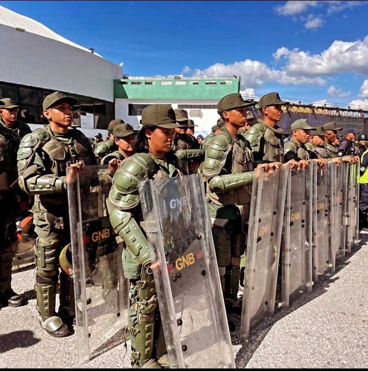 #07JUN GNB Centinelas permanentes Fieles Defensores de nuestra patria 🇻🇪