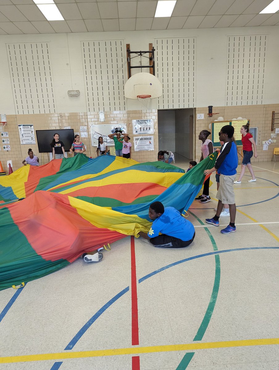 Mr. Holtry's Class tweet media