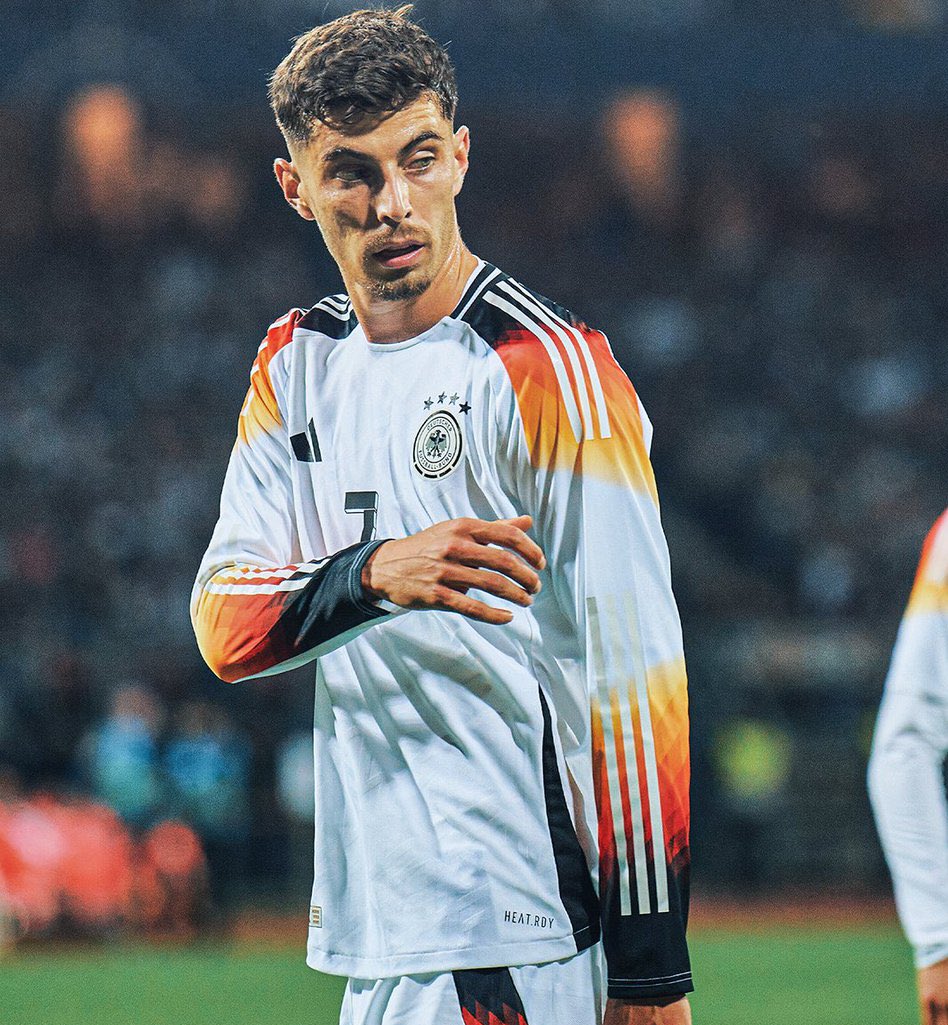 centregoals's tweet photo. 🚨🚨| Kai Havertz (16) has now scored 𝐌𝐎𝐑𝐄 goals for Germany than Marco Reus (15) 😳🇩🇪 https://t.co/DtmiKp9aYK
