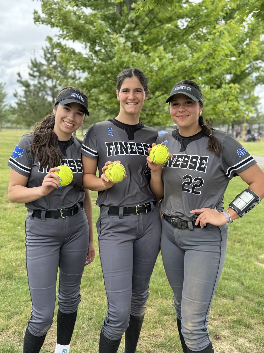 💣 💣 💣 Congrats <a href="/HadyMackenzie/">Mackenzie Hady</a>, 
<a href="/Madison21714661/">Madison Hart (2026)</a> &amp; <a href="/oliviamunoz22/">Olivia Munoz</a>!

Each of these ladies started off the summer season with a home run today! 

<a href="/d1fastpitch1/">D1 Fastpitch</a>
<a href="/tagupSoftball/">tagup</a>