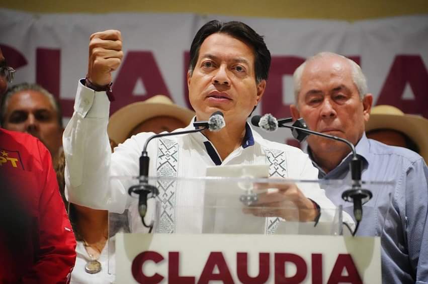 mario_delgado's tweet photo. No tenemos certeza de lo que está ocurriendo en los conteos distritales en #Jalisco; se rompió la cadena de custodia y la autoridad electoral está actuando con dolo, sin transparencia e impide a toda costa que se abran el máximo número de casillas para el recuento. 

Por eso, hoy anunciamos que pediremos formalmente al #INE que atraiga el conteo de votos en el estado. ¡No nos vamos a dejar ni nos cansaremos hasta ver #VotoXVoto!