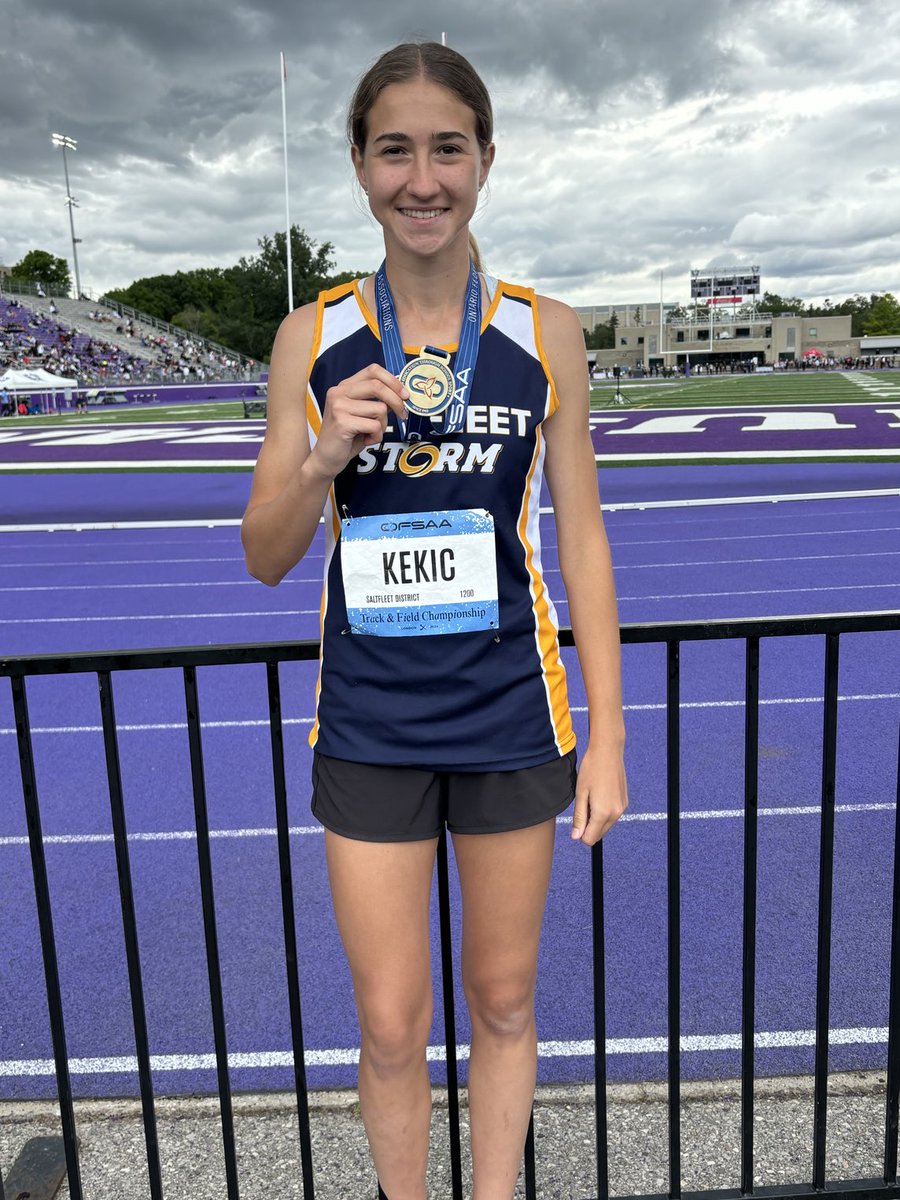 Congratulations to Melisa Kekic for winning gold in the 400 m at the OFSAA track and field championships! She won it with a time of 55.83! Wow! Saltfleet is proud of you!
