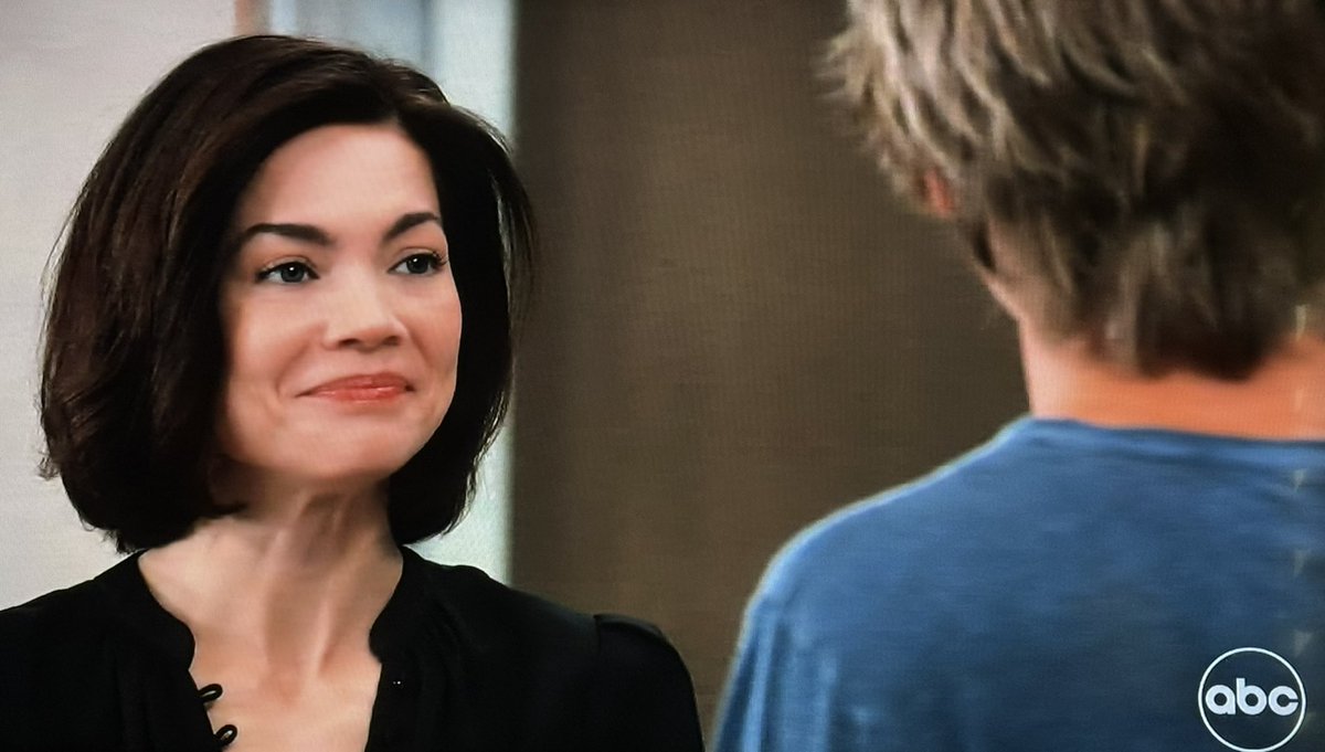 QAFBrianJustin's tweet photo. Jake apologizes to his mom. Liz says he has nothing to be sorry for and that he did the right thing by telling her about 🚩. She says she’ll handle it after she finishes at GH. He worries that’s not a good idea, but she says she’ll see him at home. #GH #LizFF #JakeFF https://t.co/Nqqq5zZk0K