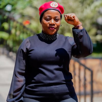 maamakampala's tweet photo. #NewProfilePic https://t.co/PPPU2UaDbV