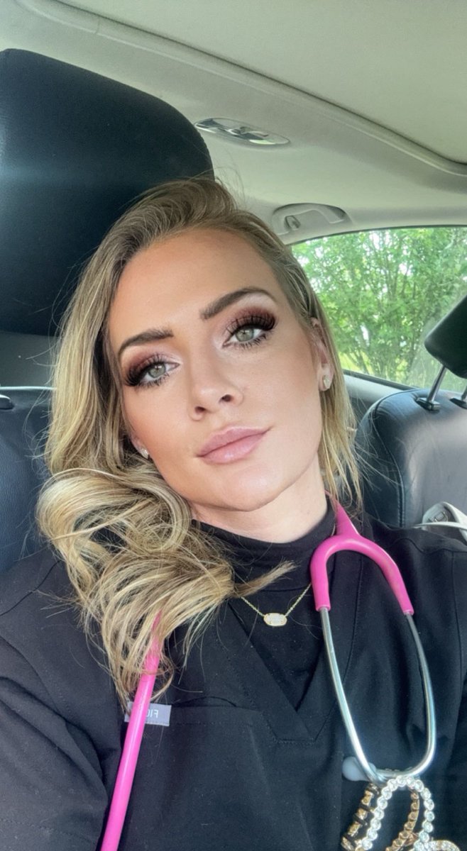 Mandy tweet media