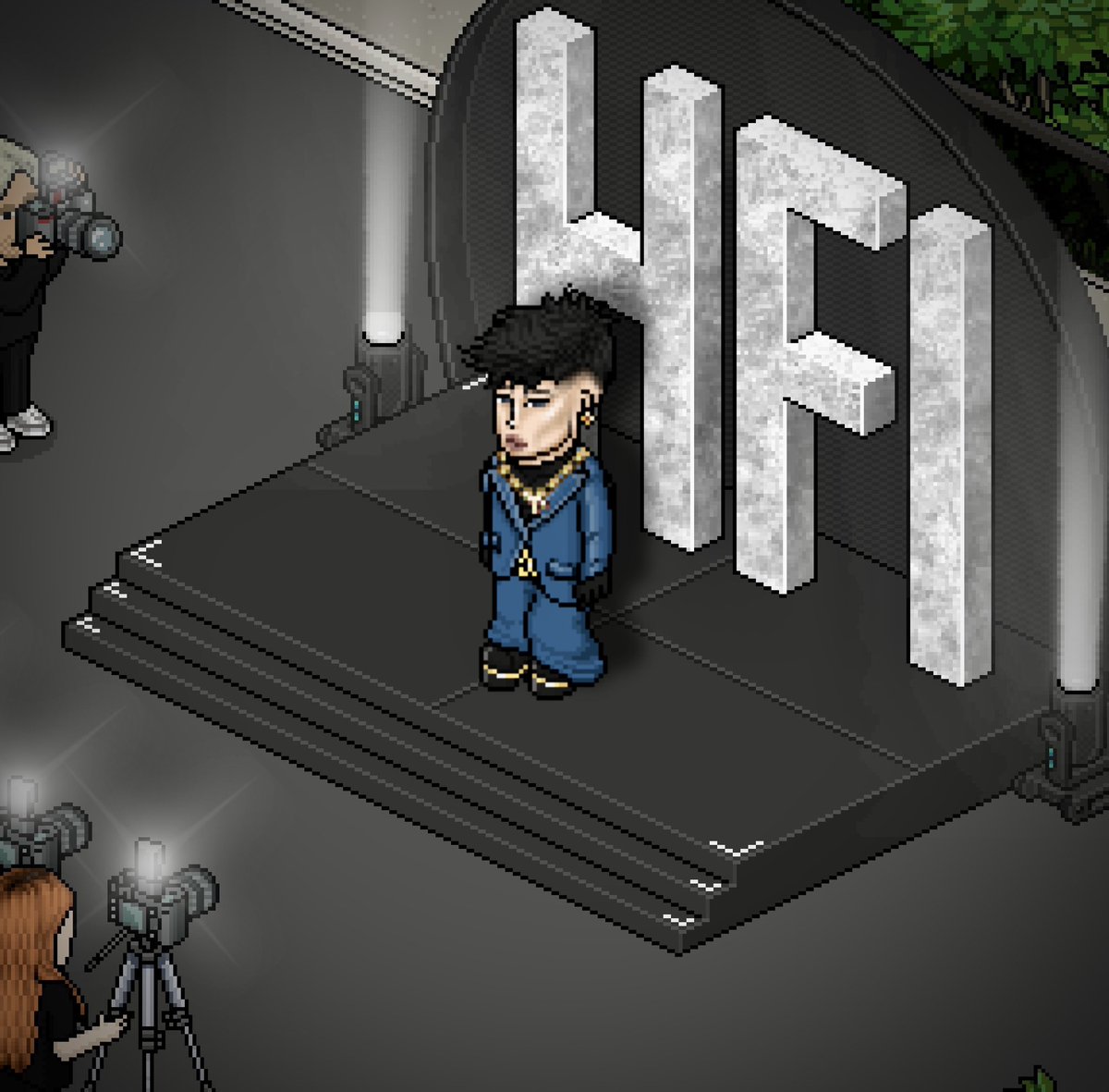 IcarosafraHb's tweet image. Pre-Met Gala Dinner 🤍

#HFI #Vogue #MetGalaVogue #habboedit #pixelart #habblet