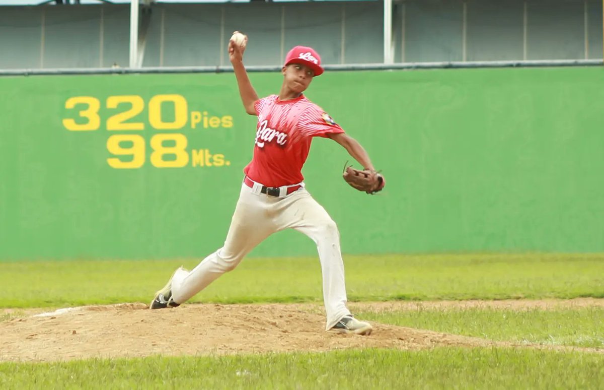 FEVEBEISBOL's tweet photo. #Nacionales2024 ⚾️🇻🇪

En imágenes 📸 momentos del juego de la final  durante el V Campeonato Nacional Sub-15. 

#Aragua 🆚 #Lara  

🌎 Mérida, Venezuela
📸 @produccionesxm
💻 https://t.co/lCuBtjCigC

#FEVEBEISBOL
#SembrandoBeisbol https://t.co/xsOwvikuwV