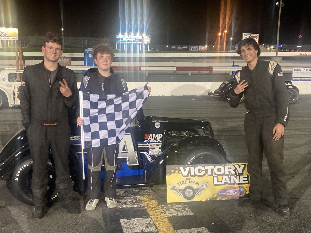 ReprtrPatHealey's tweet image. Ayden Christensen of #WindsorJunction wins the Strictly Hydraulics 50 @USLegendCars National Qualifier legends feature. He earns a provisional spot for the Asphalt Nationals in Thornbirg, Virginia in late October. @sswracing #FallRiverNS #Halifax