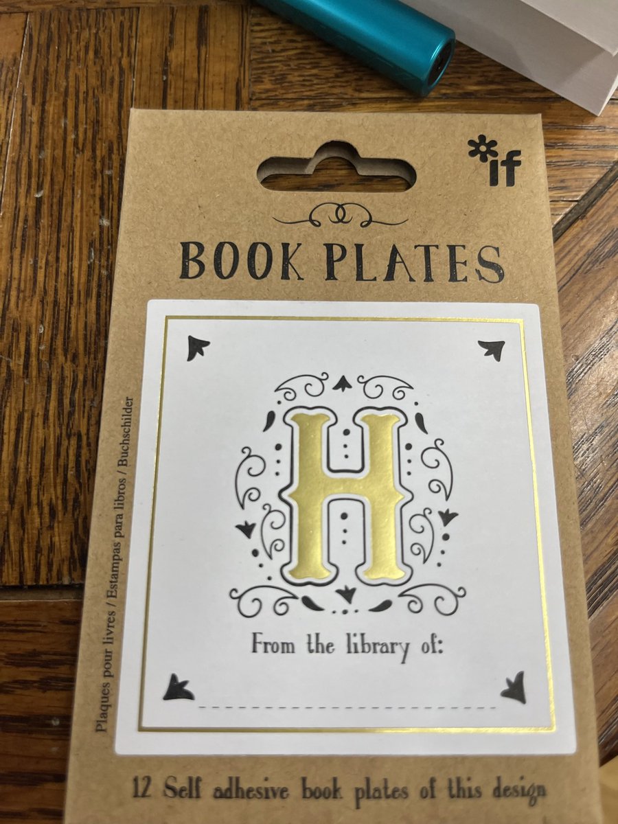 jbharrisbooks's tweet image. A few of my favorite things at @fablesbooks in #goshenindiana #grumpymonkey #bookish #bookishsayings #readers #read
#booktour #readersoftiktok