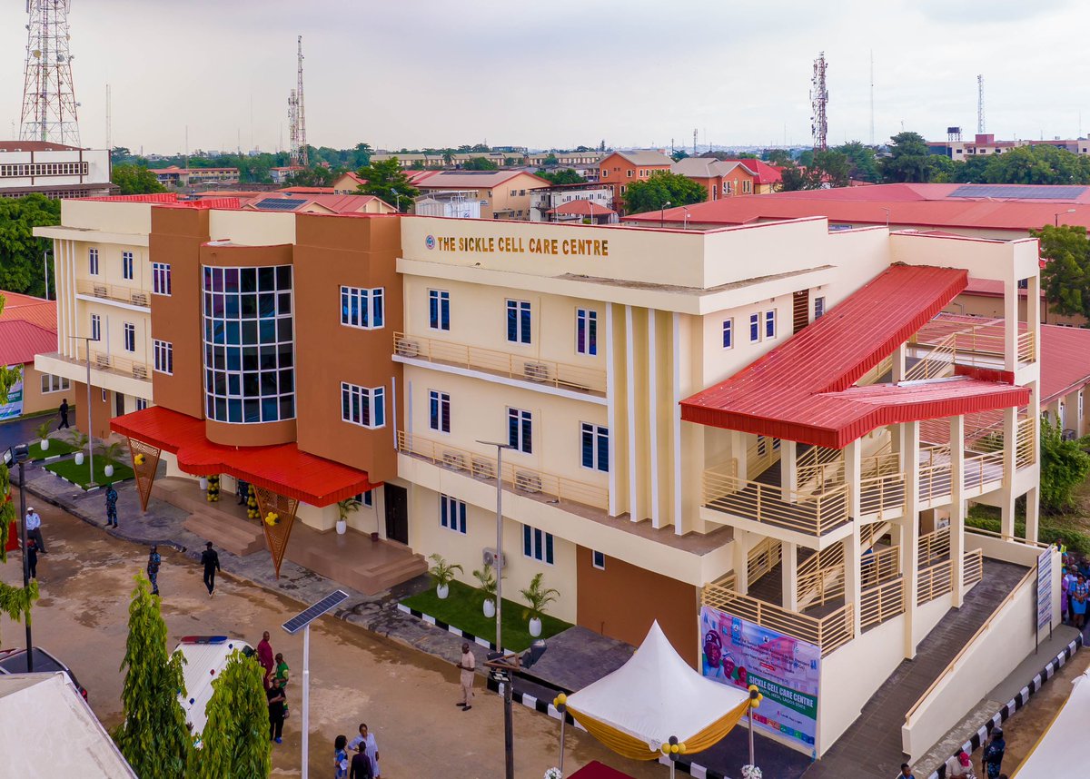 jidesanwoolu's tweet photo. I formally inaugurated the two-storey Paediatric Sickle Cell Centre located in the Lagos State University Teaching Hospital (LASUTH), Ikeja. 

This purpose-built medical facility was generously donated by the Office of the Senior Special Assistant (SSA) to the President on Sustainable Development Goals (SDGs), under the leadership of Princess Adejoke Orelope-Adefulire.

Prior to its redevelopment, the Centre was housed in a cramped bungalow that struggled to provide sufficient space for patient admissions and lacked the necessary facilities to cater to the needs of adolescent sickle cell patients.

Nigeria bears a heavy burden of sickle cell disease, accounting for approximately 30% of global cases. In Lagos, this disease is the leading cause of infant mortality, with a rising number of cases being reported.

LASUTH handles the largest number of sickle cell cases among healthcare facilities in Lagos.

The newly equipped Centre will enhance access to care for infant patients by providing more space for admissions, modern medical equipment for procedures, and testing capabilities to manage chronic conditions effectively.

 This centre will offer comprehensive care including early diagnosis, advanced treatment, and continuous management for children living with sickle cell disease. 

Additionally, it will serve as a center for research and education, promoting a deeper understanding of the disease and ultimately contributing to the reduction of infant mortality rates.