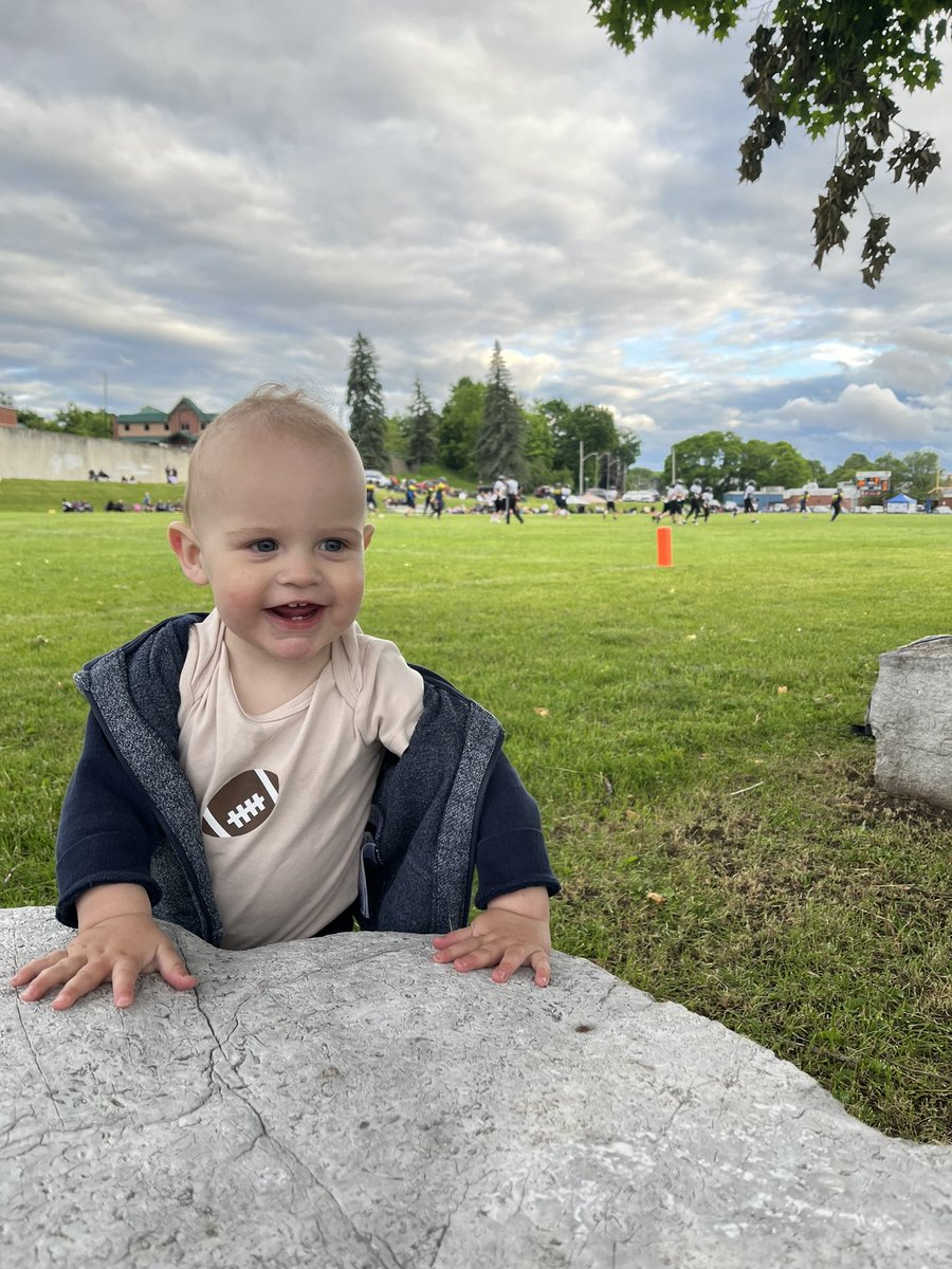 ChristiMorin_'s tweet photo. Hockey season is over so Bo swapped his jersey to cheer on some Campbellford football players tonight!! What an atmosphere! 🏈 #GoTitans https://t.co/ZLnvgOuXnG