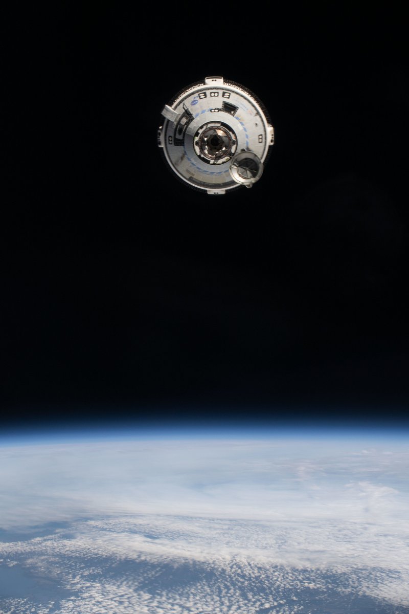 Space_Station's tweet photo. The #Starliner spacecraft on @NASA's @Boeing Crew Flight Test approaches the space station while orbiting above Canada on June 6. More... https://t.co/qrZlFGpJtJ https://t.co/dTPbVQMg9v