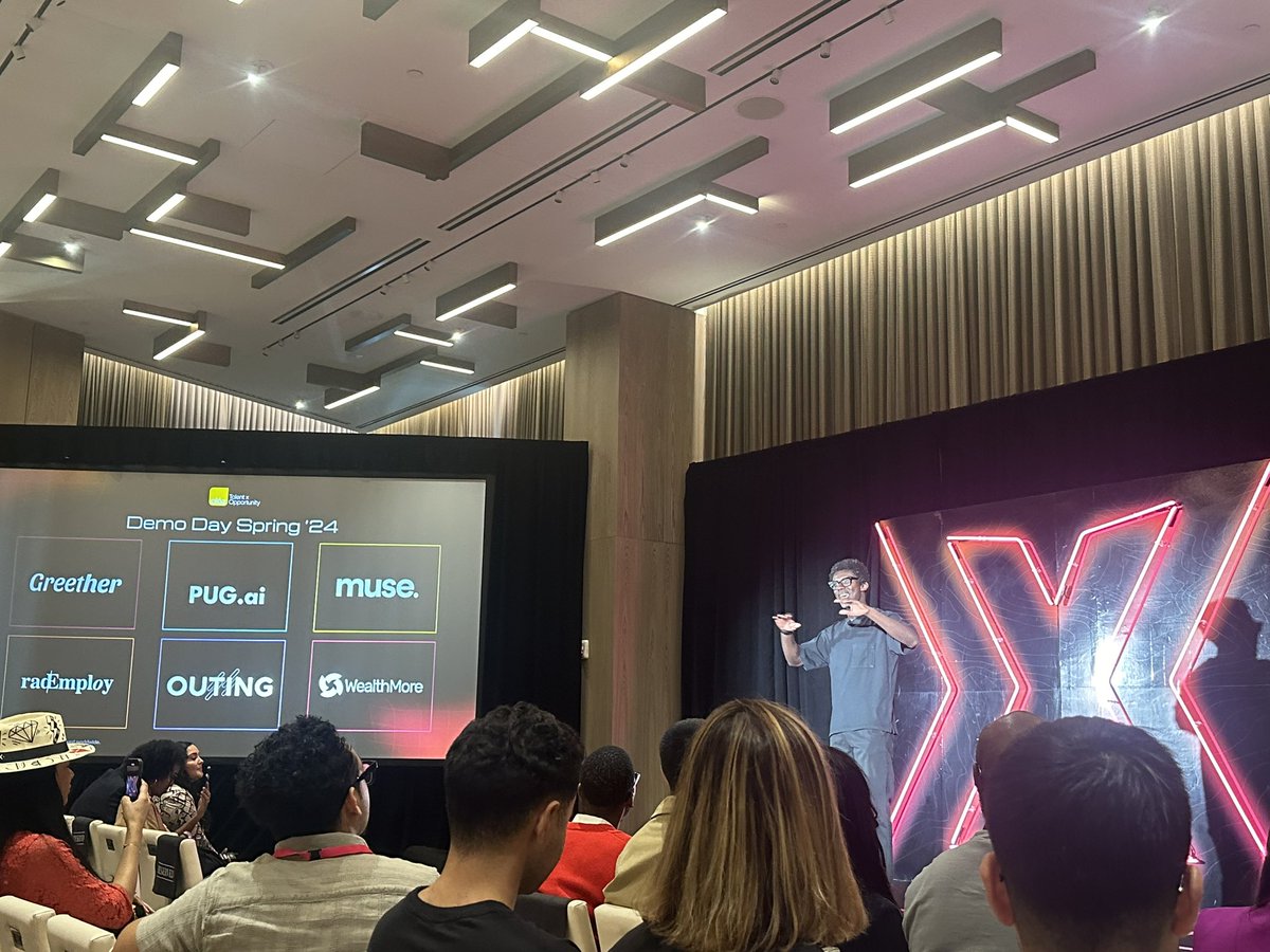 TheKofiAmpadu's tweet image. Spring 2024 @a16zTxO Demo Day was absolutely 🔥🔥🔥. 

The founders showcased their brilliance, and @ryanleslie shared invaluable 💎 💎 💎 . 

#NYTechWeek