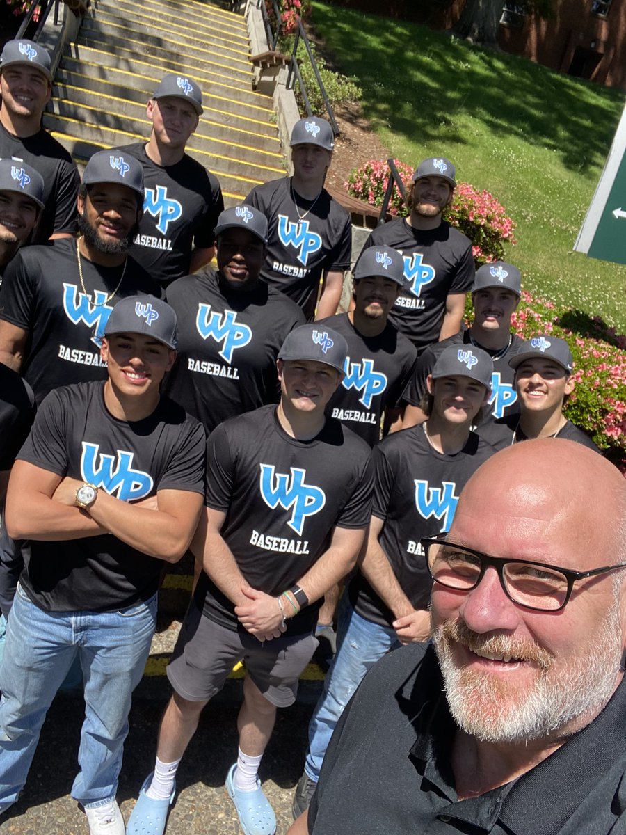 _mgregg50's tweet photo. First group of baseball players to help usher in our first season in more than 50 years! #thewarnerpac https://t.co/FiigllHVXp