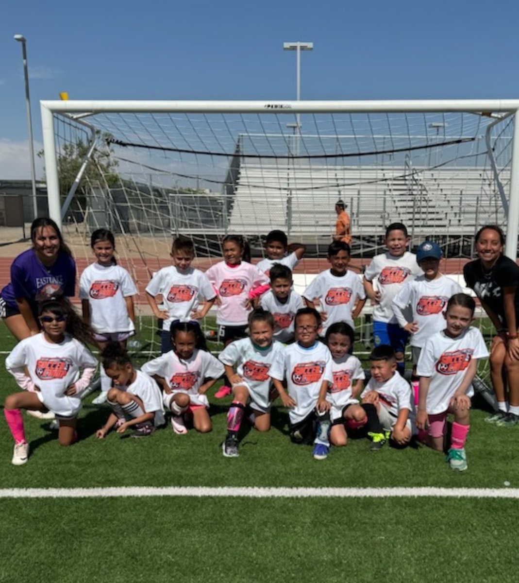 EHSoccerENGLAND's tweet photo. The final day of the Eastlake Soccer Camp. Thank you to all our participants.  (If you missed today - coach Widner has your shirt). Enjoy your summer. https://t.co/XERexOYA7J