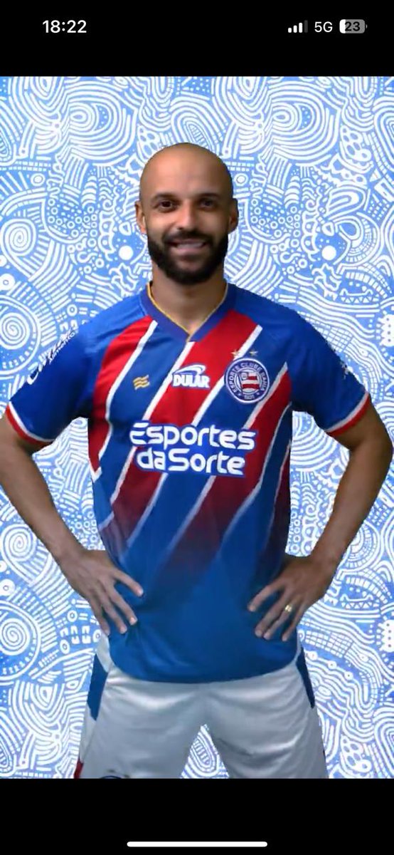 Camisa feia
Quem foi criminoso que fez isso?