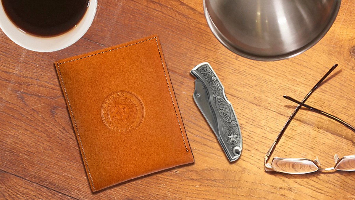 texas_gift's tweet photo. The Texas Capitol Gift Shop has a great selection of gifts for dad. Shop our Father's Day Collection today!

Shop here!
https://t.co/ekzbRgcJ20

#texascapitolgiftshop #texasthemedgifts #texasdads #FathersDay #FathersDay2024 #pewterpocketknife #leatherwallet #texasstateseal https://t.co/MQK4juf5Oi