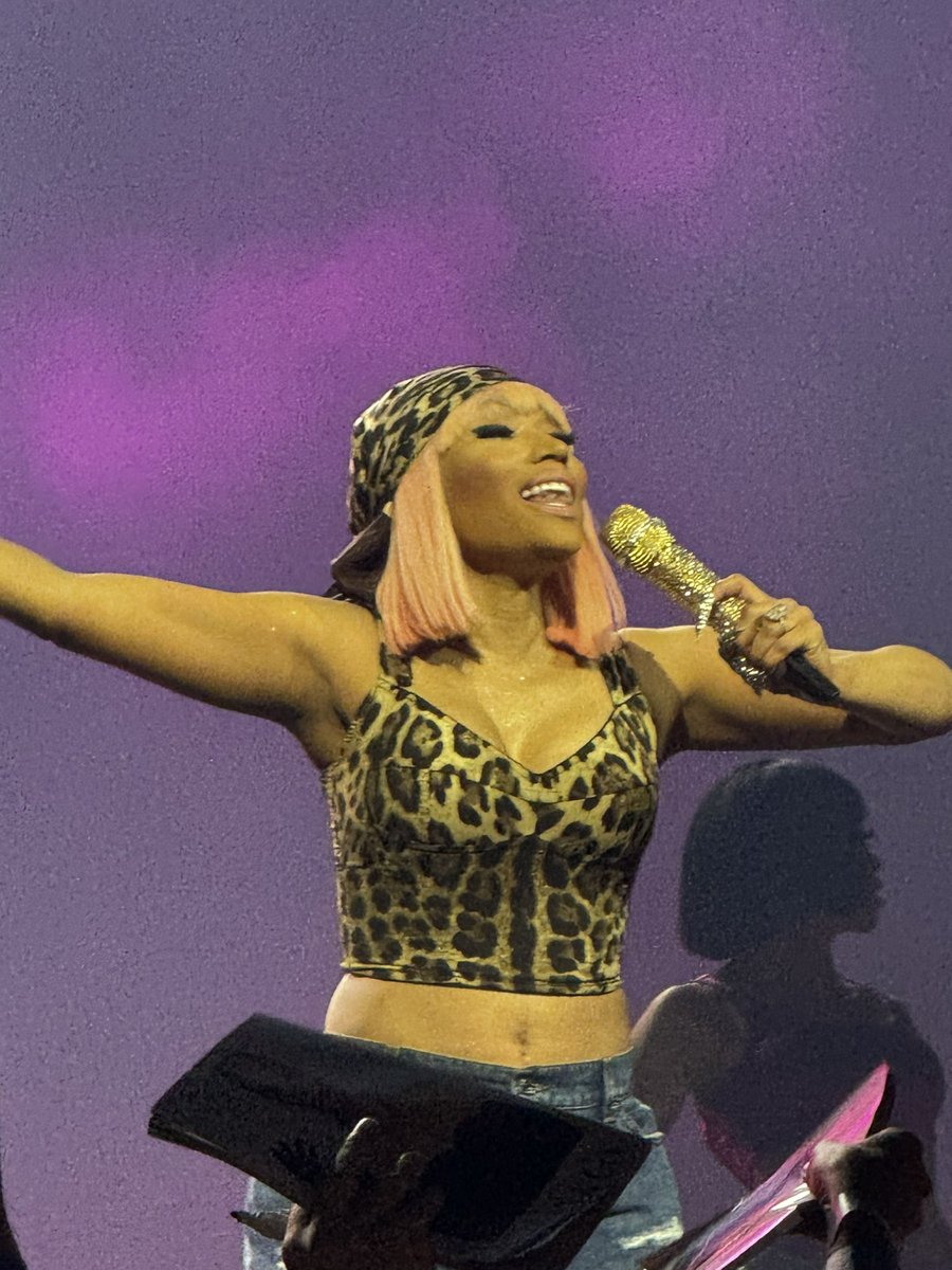 CG261's tweet photo. I went to #GagCityBerlin and had a blast…..so glad I got to see @NICKIMINAJ https://t.co/kXAYr6LWgO
