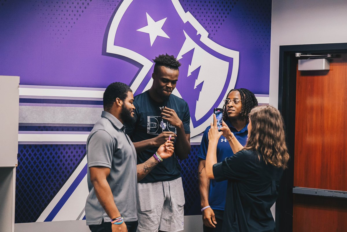 SFA Athletics tweet media