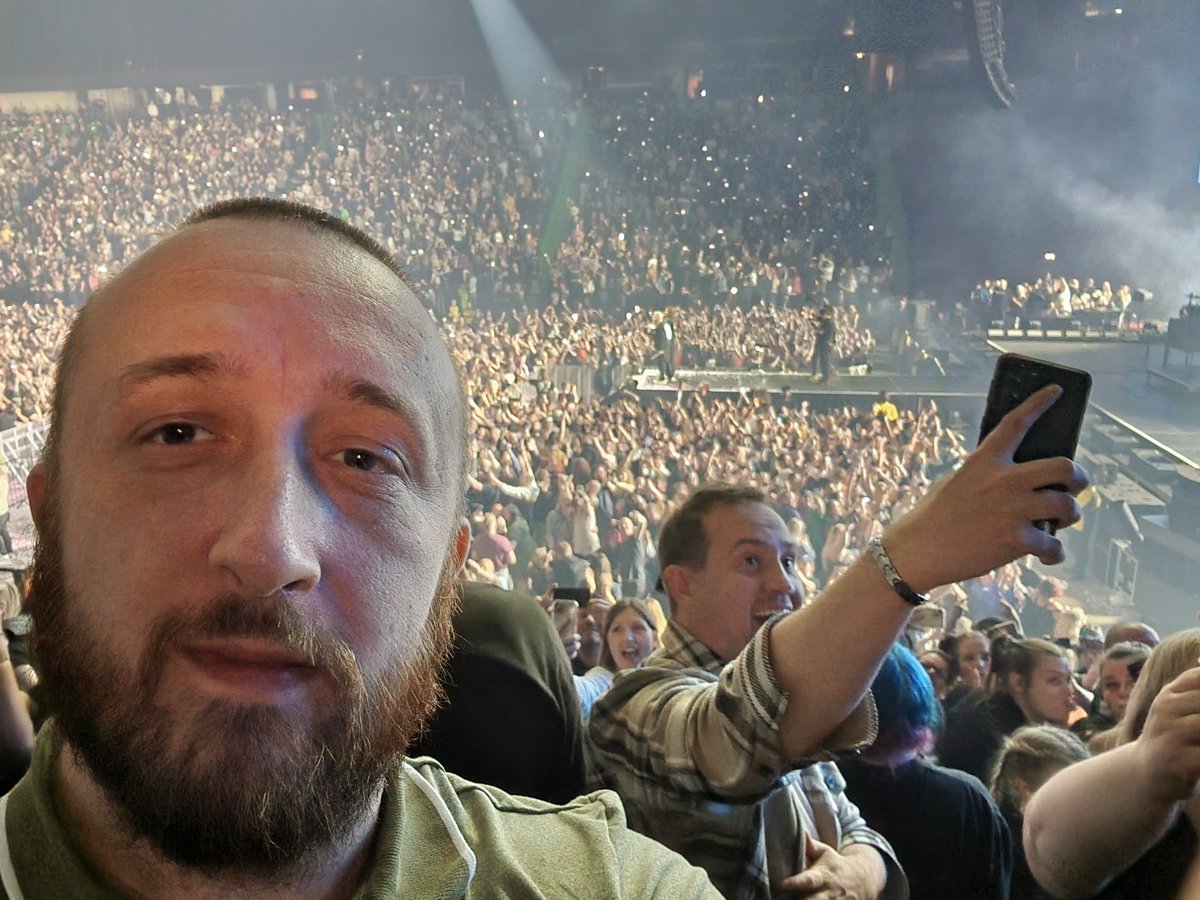 Russell Cowell tweet media