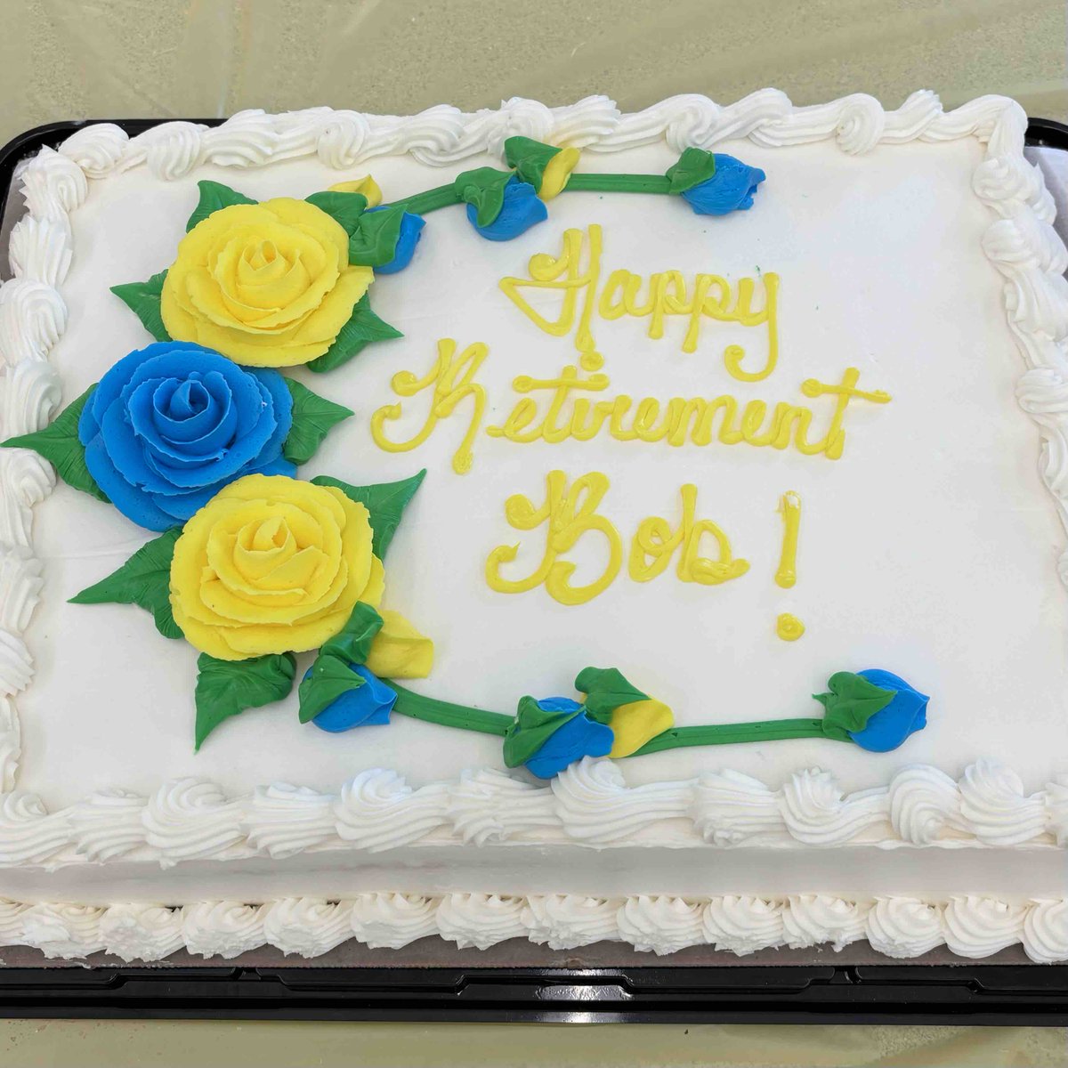 JamiesonSchool's tweet photo. Cheers to new beginnings! After 35 years of hard work and dedication, Mr. Newton is retiring. Wishing you joy, laughter, and lots of adventures! #CheersToRetirement https://t.co/lcXiqGfD0W