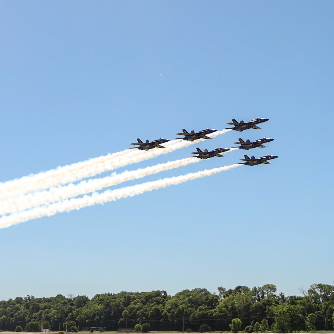 GOOD MORNING! IT'S SHOW DAY 😁

3️⃣ Hours Until Gates open for Day ☝️! Who's ready?!

And remember, we are RAIN OR SHINE, but if there are weather delays we will make those announcements accordingly. #SpiritAirShow