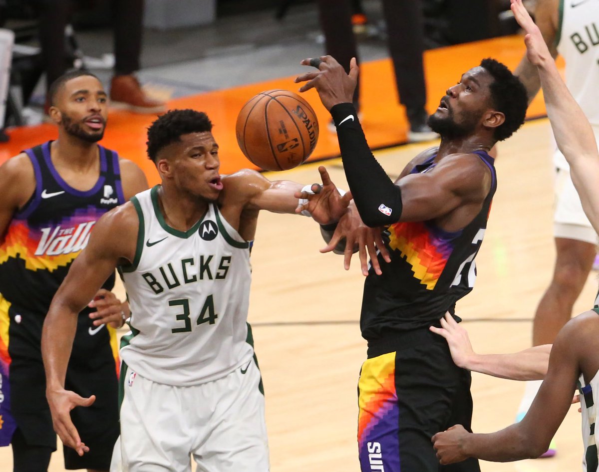 DrGuru_'s tweet photo. NBA Finals Game 1 viewership, via @paulsen_smw:

2024 - 10.99M
2023 - 11.58M
2022 - 11.90M
2021 - 8.56M
2020 - 7.41M
2019 - 13.51M
2018 - 17.67M
2017 - 18.70M
2016 - 19.20M
2015 - 17.77M

Over the last decade, the four NBA Finals without Steph Curry are the four least watched 🤯 https://t.co/78ixHIESmD