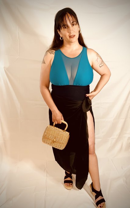 June 2024 - have a great weekend everyone ! . . . #xenaromanova #femmefatale #curvywoman #bossbabe #strikeapose<a href="/tag/bossbabe"class="tags"><span>#bossbabe</span></a><a href="/tag/modeling"class="tags"><span>#modeling</span></a><a href="/tag/femmefatale"class="tags"><span>#femmefatale</span></a><a href="/tag/bosslady"class="tags"><span>#bosslady</span></a><a href="/tag/tease"class="tags"><span>#tease</span></a>