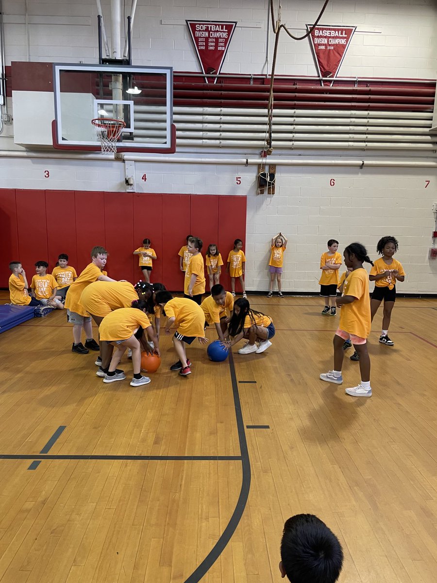 What a great Field Day! Thank you PTO and all of the volunteers!