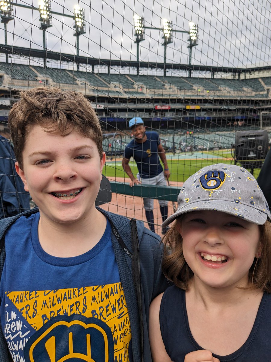 At the <a href="/Brewers/">Milwaukee Brewers</a> game in Detroit! <a href="/Bryanchourio11/">jackson chourio</a> is a class act!