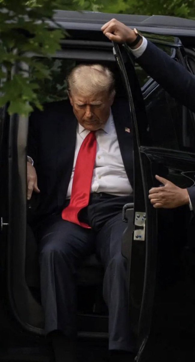 Hoodlum 🇺🇸 tweet media