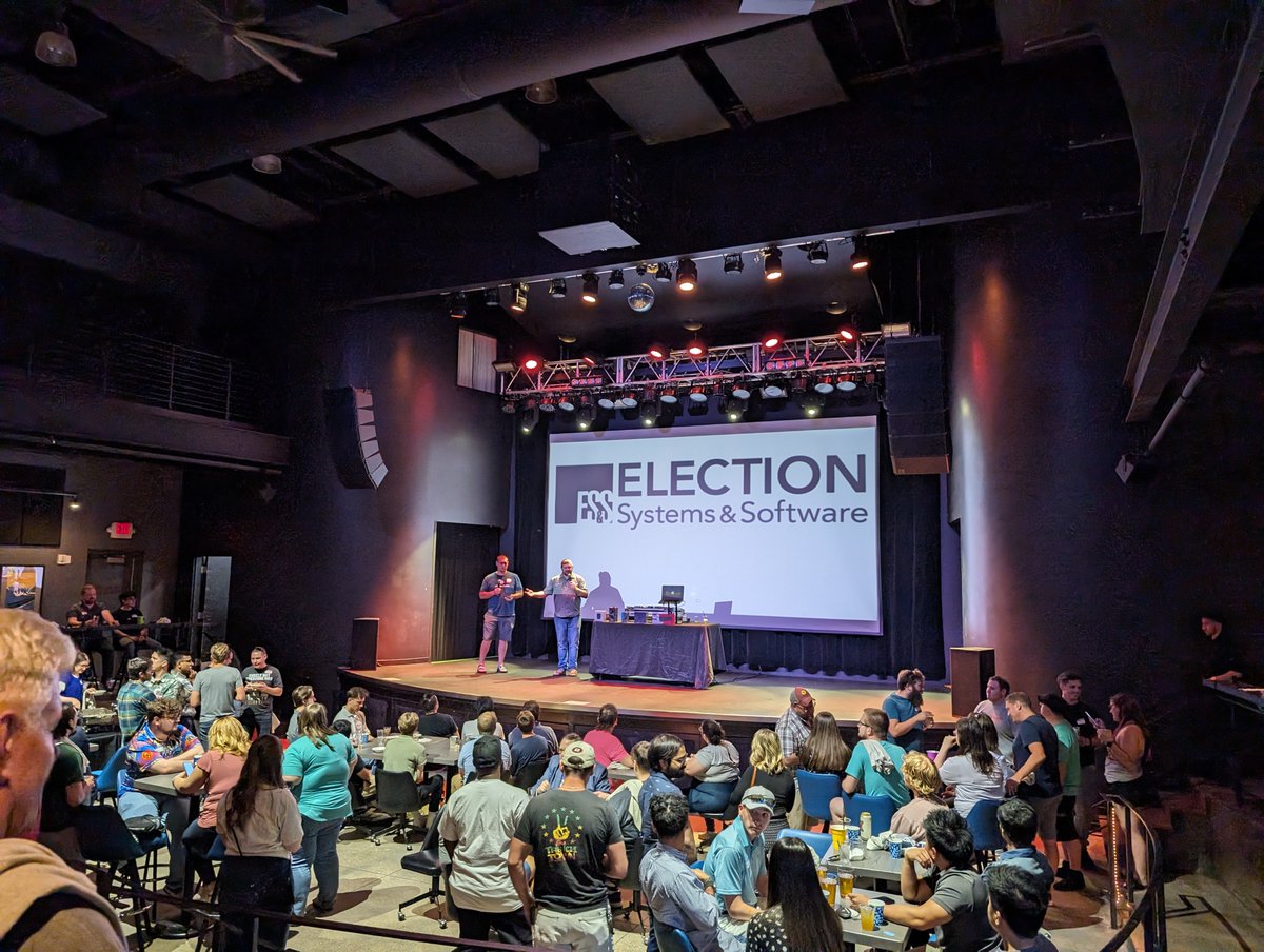 essvote's tweet photo. Last night, @essvote proudly sponsored the @techomaha Summer Party, bringing together the brightest minds in tech. #OmahaTech #CommunitySupport #InnovationInAction #Networking https://t.co/U8R20uzlIn