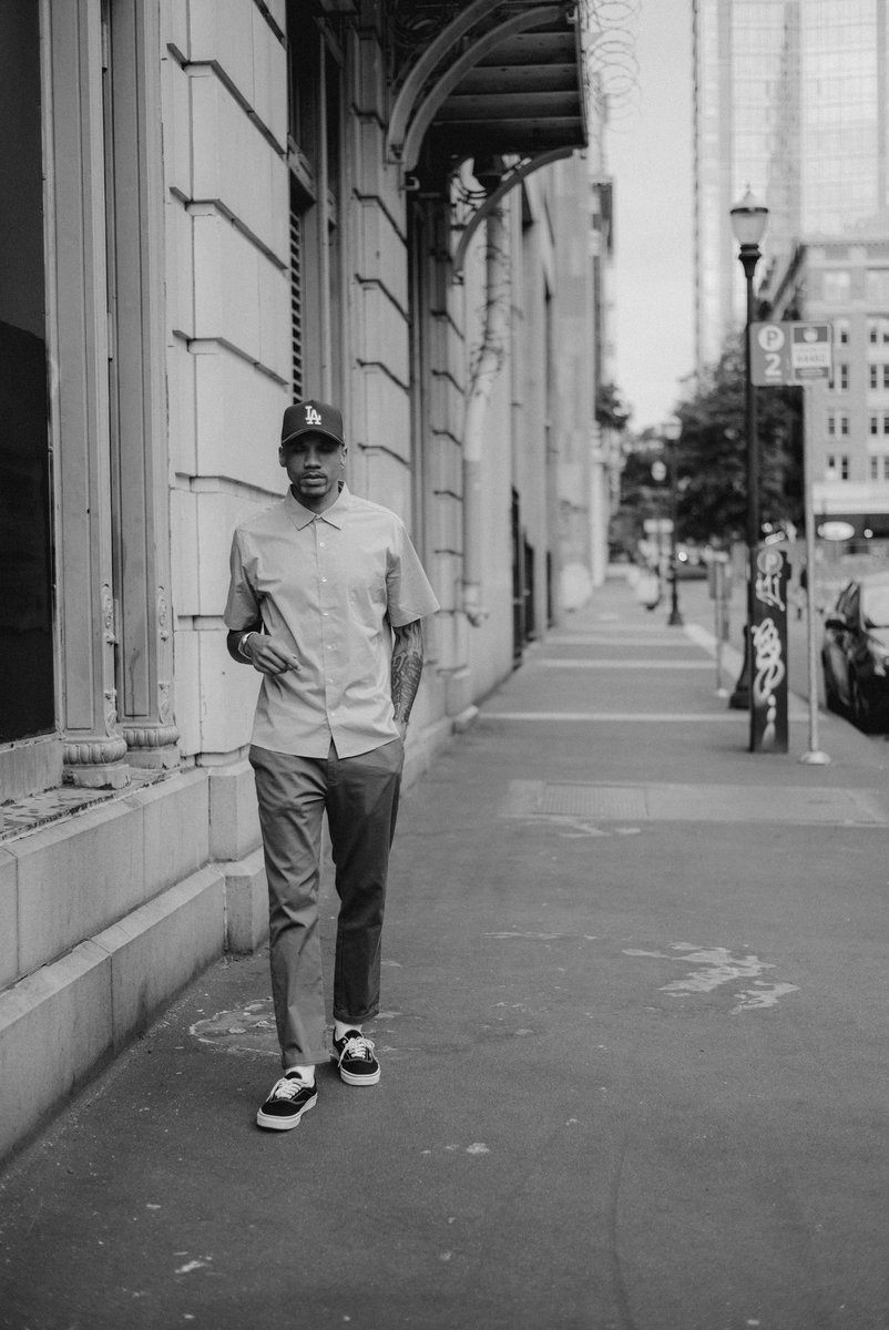 KoreyT21's tweet photo. #streetstyle #bwportraits #lifestylemodel https://t.co/6dv0wZZcBT