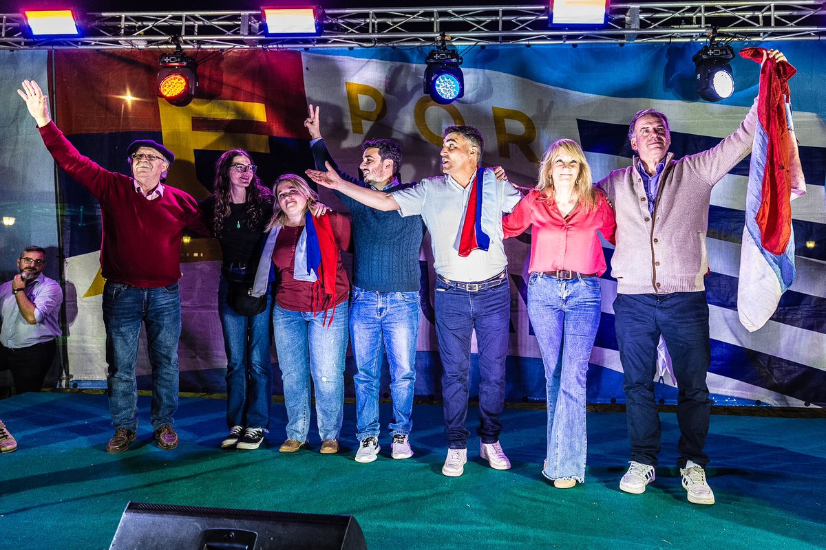 OrsiYamandu's tweet image. ¡Qué lindo se vivió el acto de ayer en Paysandú! Qué linda nuestra fuerza política. Sigamos construyendo la esperanza.