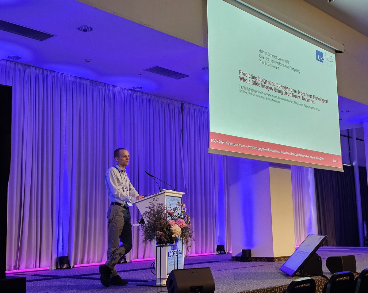 We are having a great time at #ECDP2024. Exciting to see how #digitalpathology and #artificialintelligence will shape the future of (neuro)#pathology! Also proud to see Yannis Schumann doing a great job presenting our results on ai-based classification on #ependymoma!#ukeHamburg