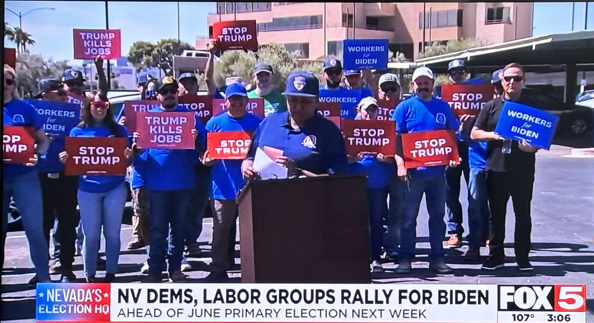 LvIndependent's tweet photo. F’n hilarious. Fox 5 Vegas running story about groups rallying to support Biden. Apparently this is all the Union people they could get 😂. If Trump had only 1 dozen people doing this would Fox5 be running a story like this one? #MostVotesEver ??? #Trump https://t.co/GryPygwc3O