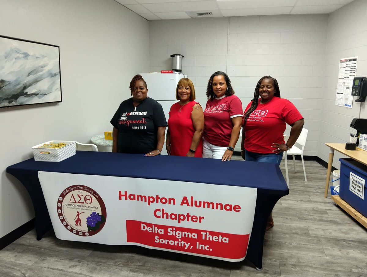 Mary S. Peake Elementary School (@peakemightyoaks) on Twitter photo The Mighty Oaks would like to thank our community partner The Hampton Alumni Chapter of Delta Sigma Theta for providing our staff with a delicious lunch to end our school year.<a href="/HCS_TitleI/">HCS Title I Program</a> #Peakefamily The Mighty Oaks would like to thank our community partner The Hampton Alumni Chapter of Delta Sigma Theta for providing our staff with a delicious lunch to end our school year.<a href="/HCS_TitleI/">HCS Title I Program</a> #Peakefamily