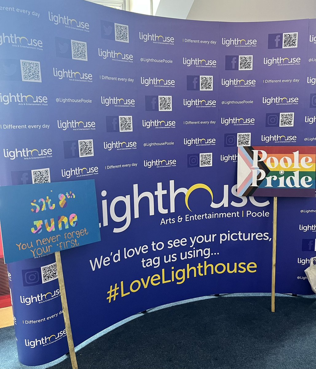 tpcolegate's tweet photo. Itβs #PoolePride Eve @LighthousePoole and the building is nearly ready for Pooleβs first Pride π We saw the culmination of the Queer Film Festival in the cinema π¦ and a special Pride & Unheard gig in the Studio. Poole Pride is finally here: Itβs been a long time coming! πͺπ³οΈββ§οΈπ³οΈβπ https://t.co/Rv8jtcHaDX